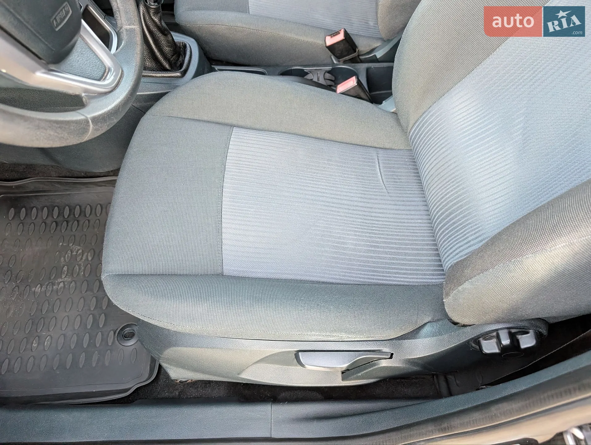 2011 Ford Fiesta - мініатюра 60