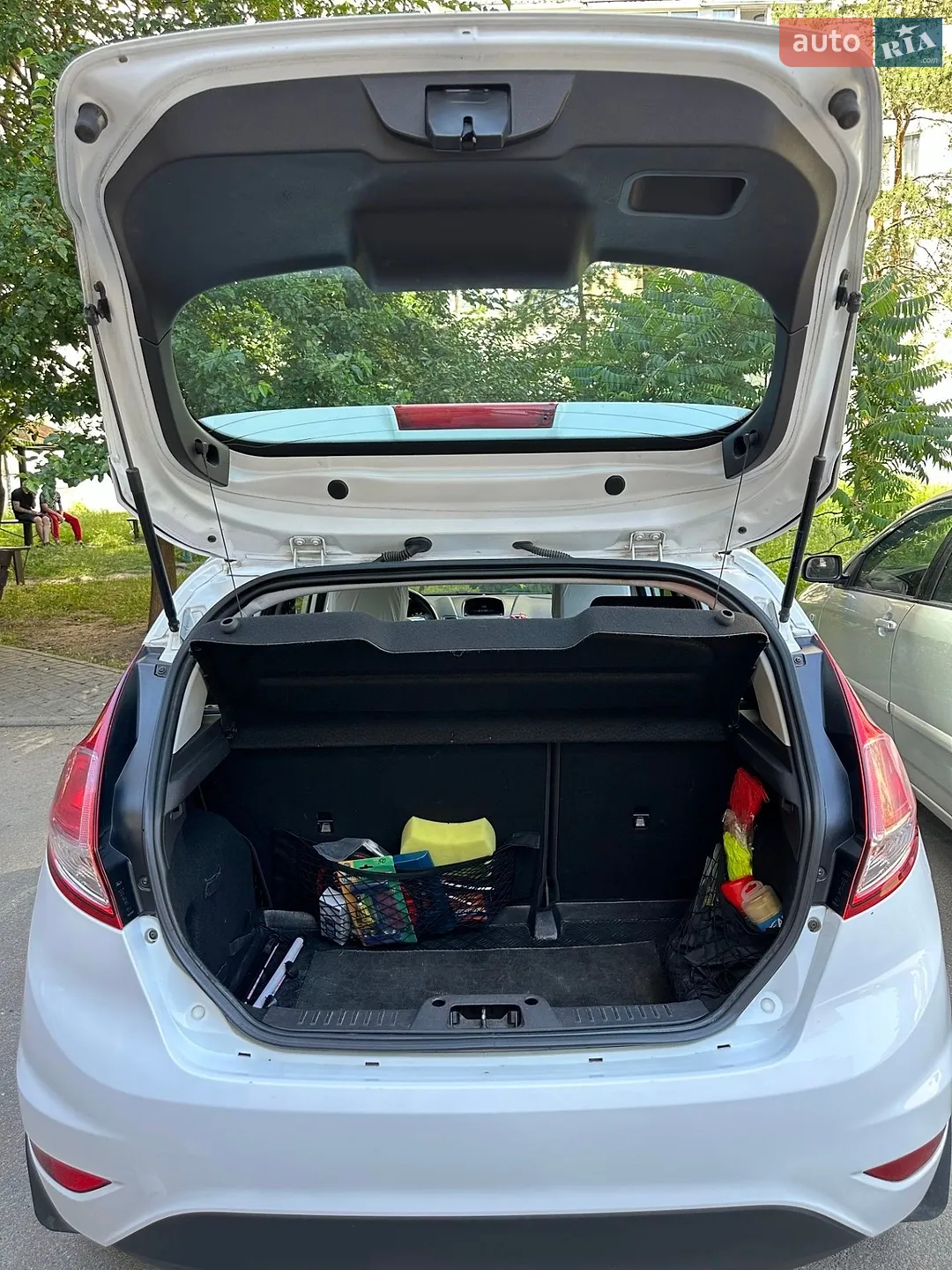 2013 Ford Fiesta - мініатюра 37