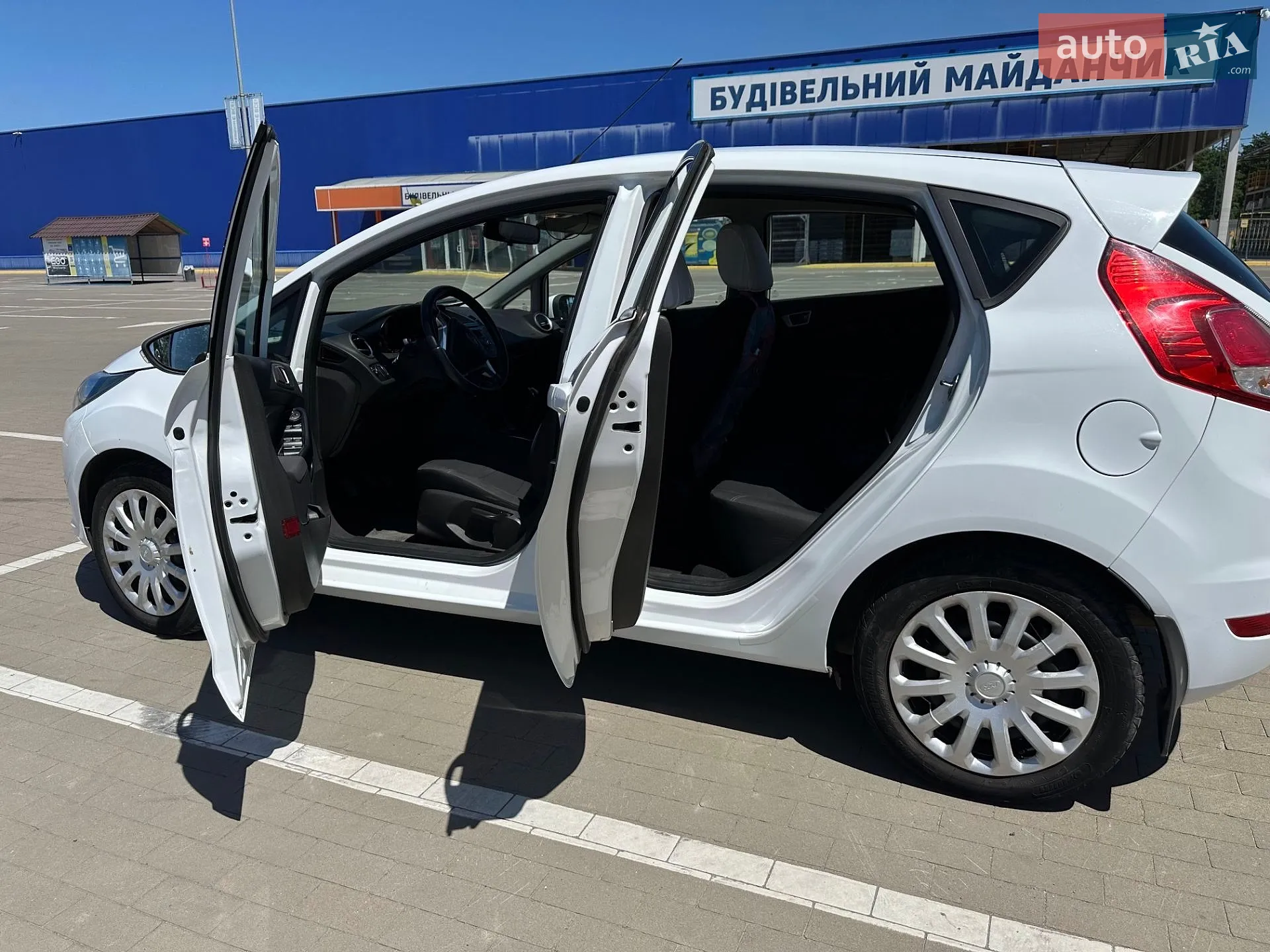 2013 Ford Fiesta - мініатюра 6