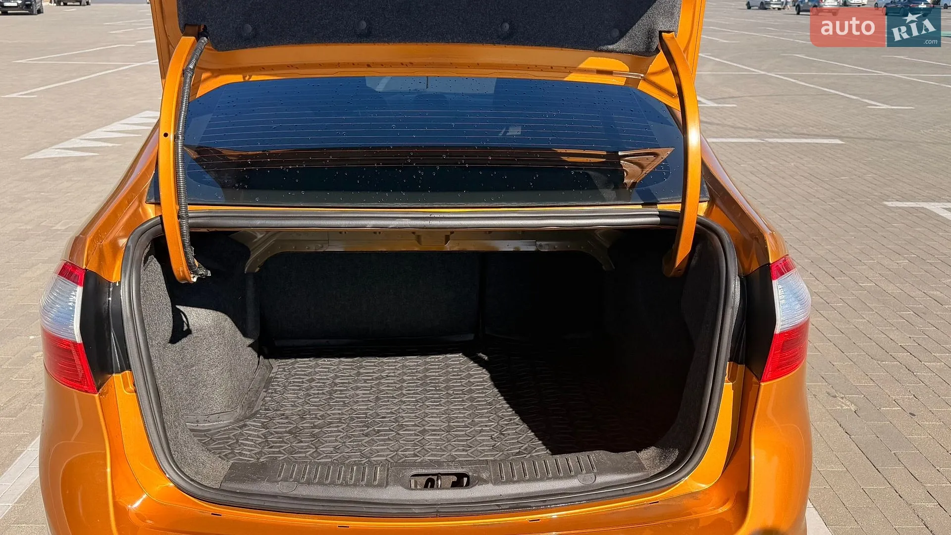 2016 Ford Fiesta - мініатюра 7