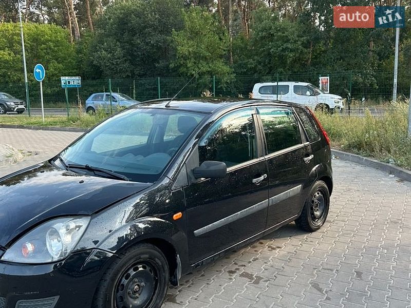 Хэтчбек Ford Fiesta 2006 в Киеве фото 5 Хэтчбек Ford Fiesta 2006 в Киеве