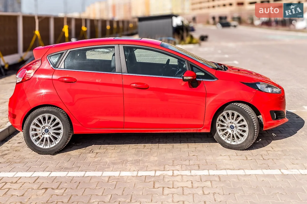 2016 Ford Fiesta - мініатюра 17
