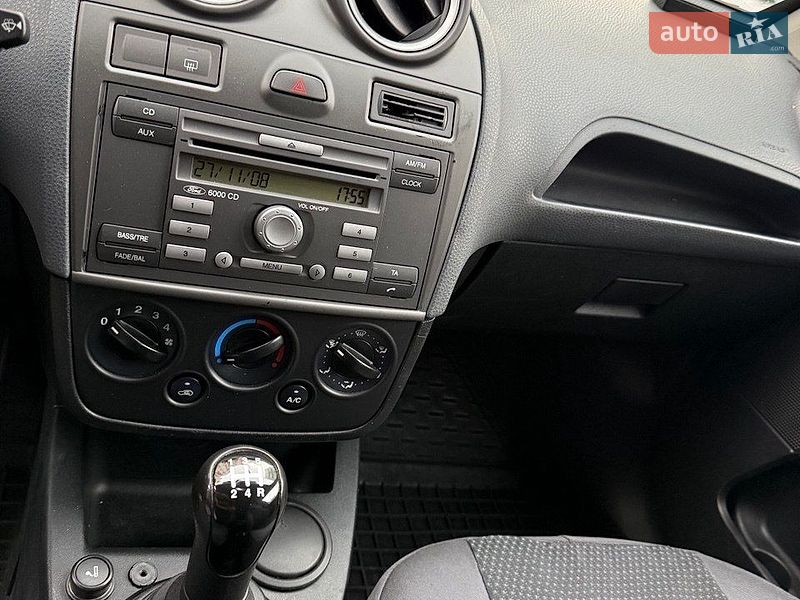 Хэтчбек Ford Fiesta 2008 в Одессе