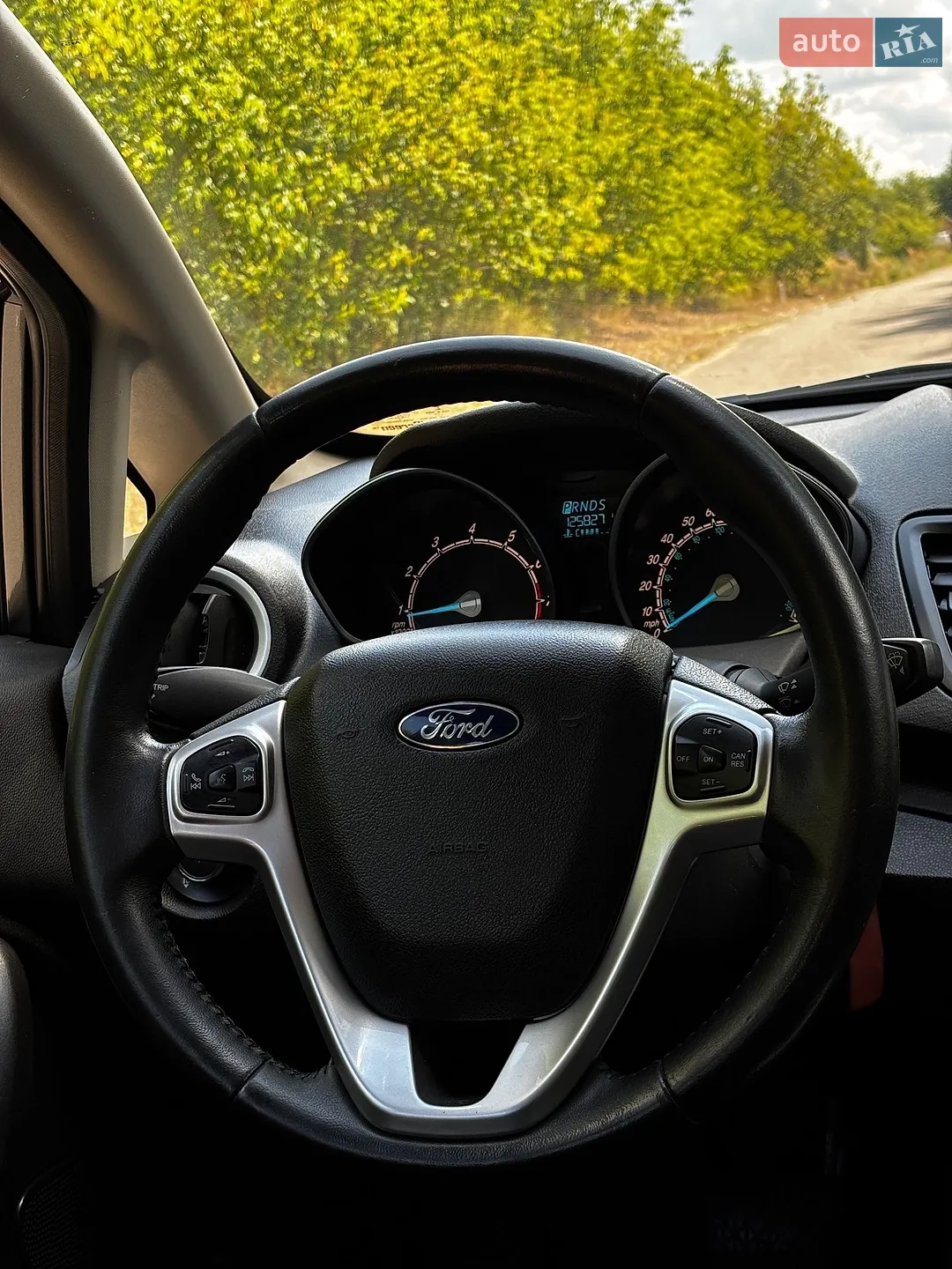 2017 Ford Fiesta - мініатюра 16