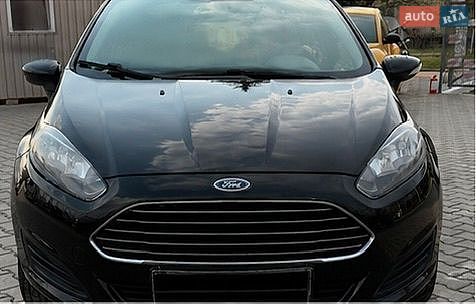 Седан Ford Fiesta 2013 в Кривом Роге