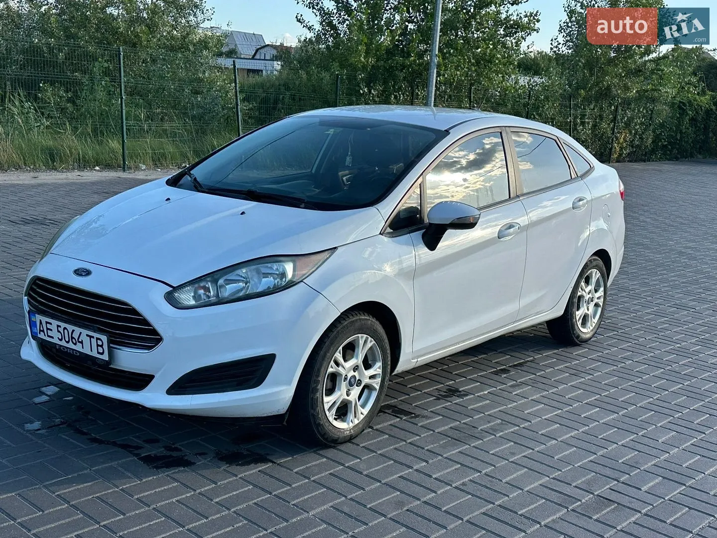 2015 Ford Fiesta - мініатюра 5