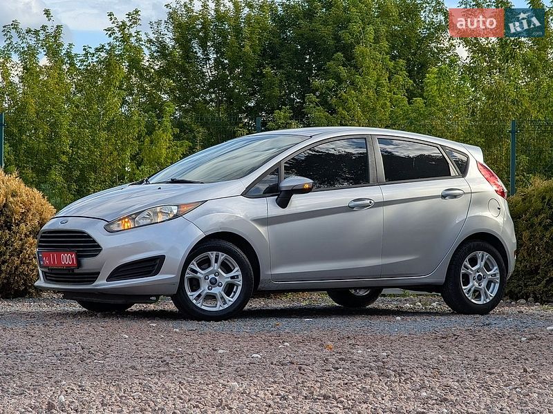 Хэтчбек Ford Fiesta 2016 в Дрогобыче