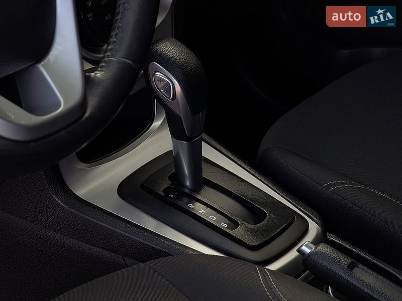 Хэтчбек Ford Fiesta 2016 в Дрогобыче