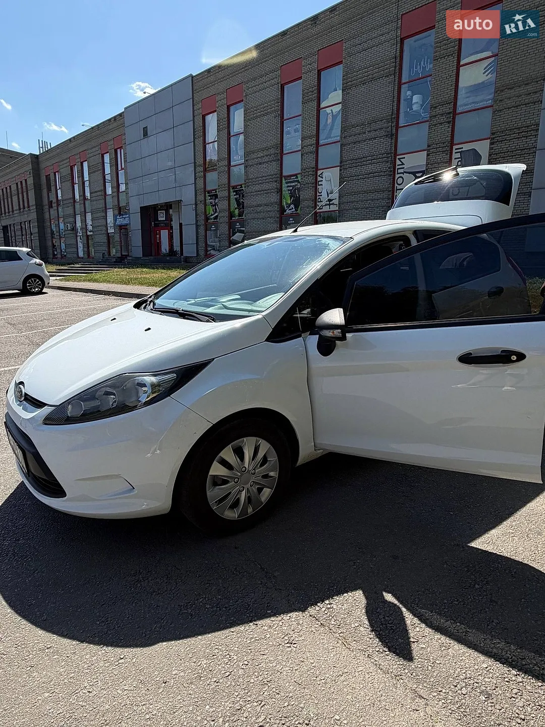 2012 Ford Fiesta - мініатюра 7