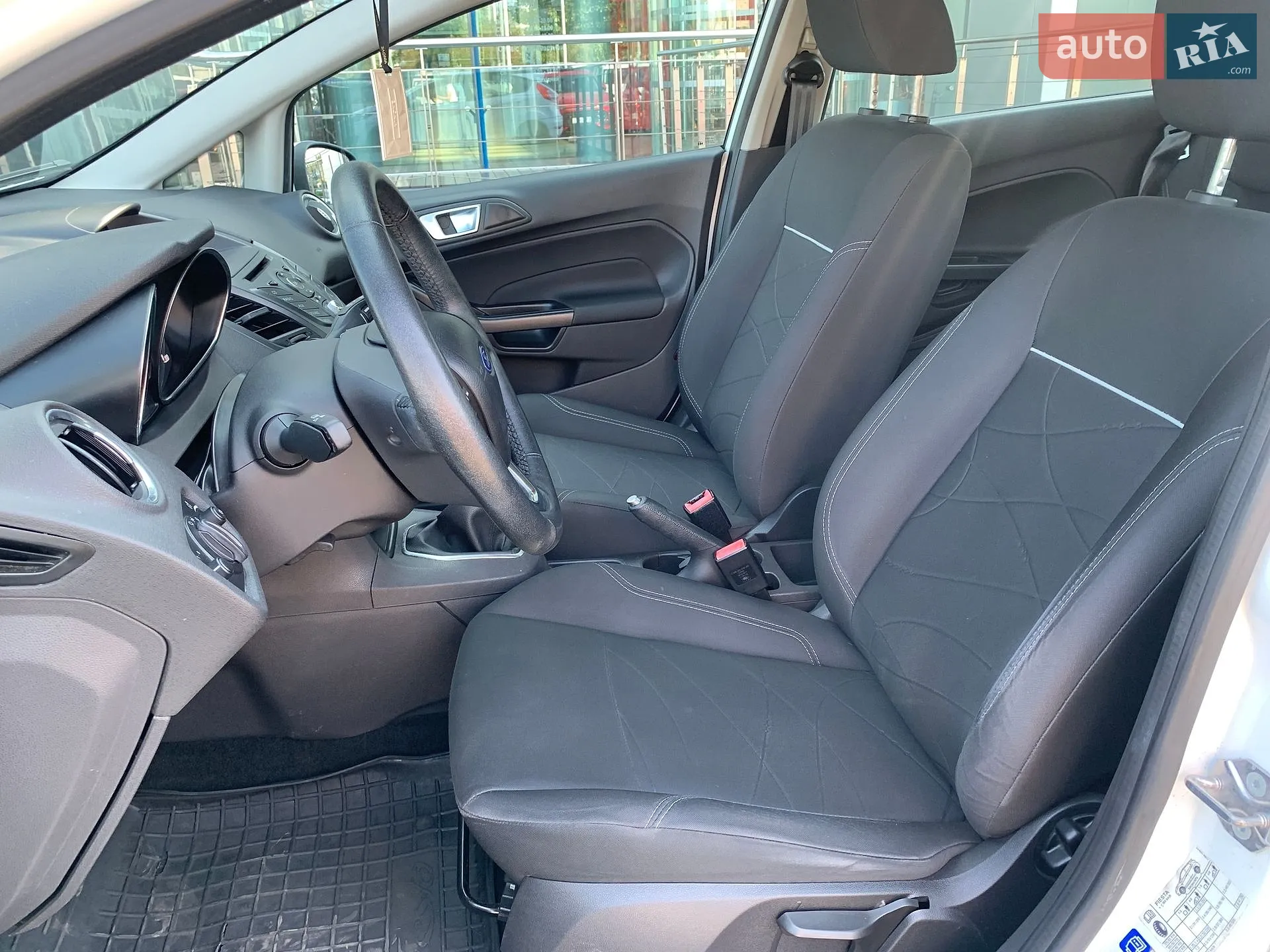2015 Ford Fiesta - мініатюра 22
