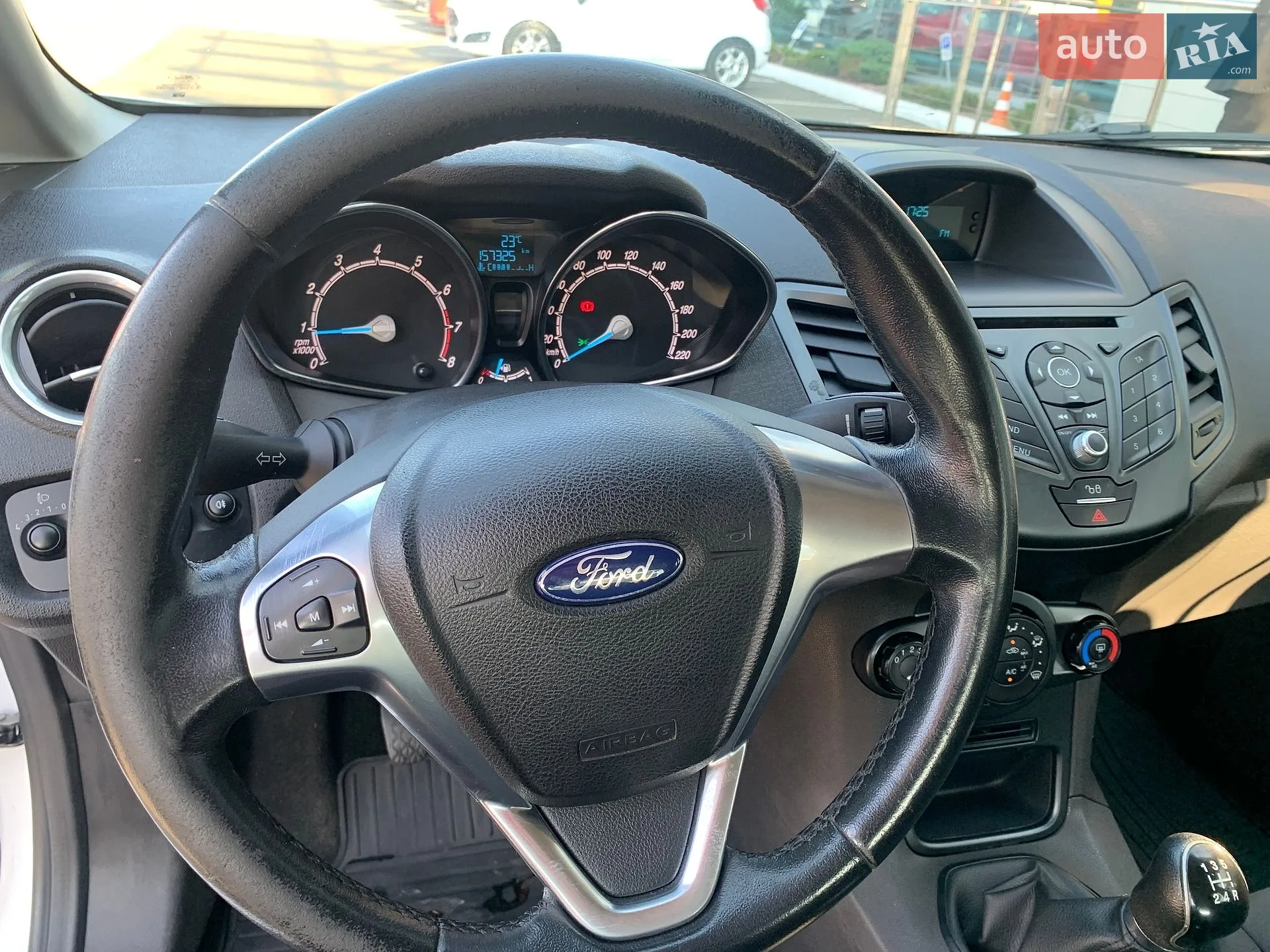 2017 Ford Fiesta - мініатюра 24