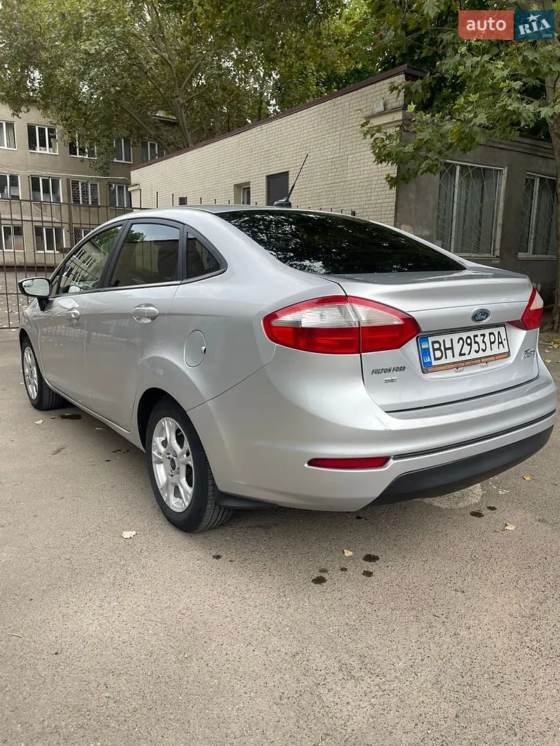 2014 Ford Fiesta - мініатюра 4