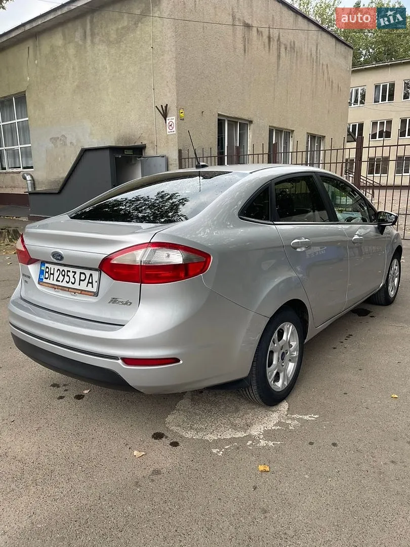 2014 Ford Fiesta - мініатюра 6