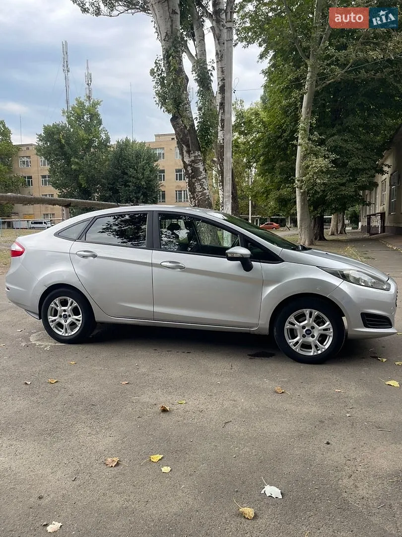2014 Ford Fiesta - мініатюра 8