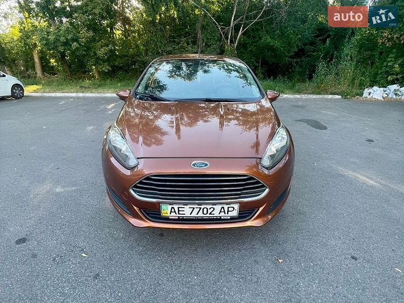 Хетчбек Ford Fiesta 2013 в Дніпрі