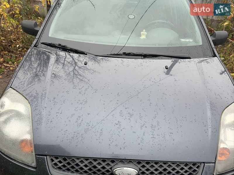 Хетчбек Ford Fiesta 2008 в Калинівці