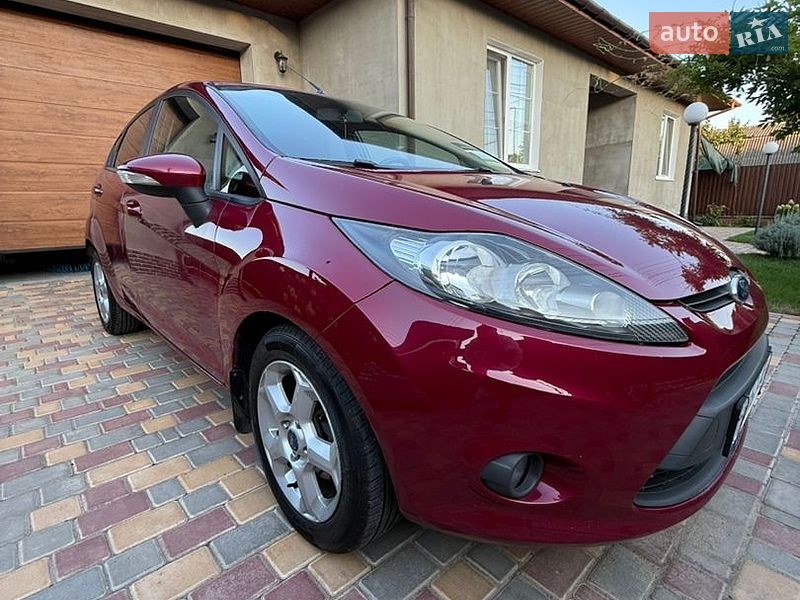 Хэтчбек Ford Fiesta 2010 в Одессе
