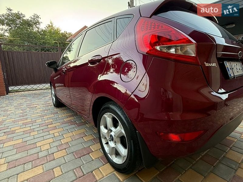 Хэтчбек Ford Fiesta 2010 в Одессе