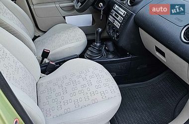Хэтчбек Ford Fiesta 2005 в Киеве фото 4 Хэтчбек Ford Fiesta 2005 в Киеве