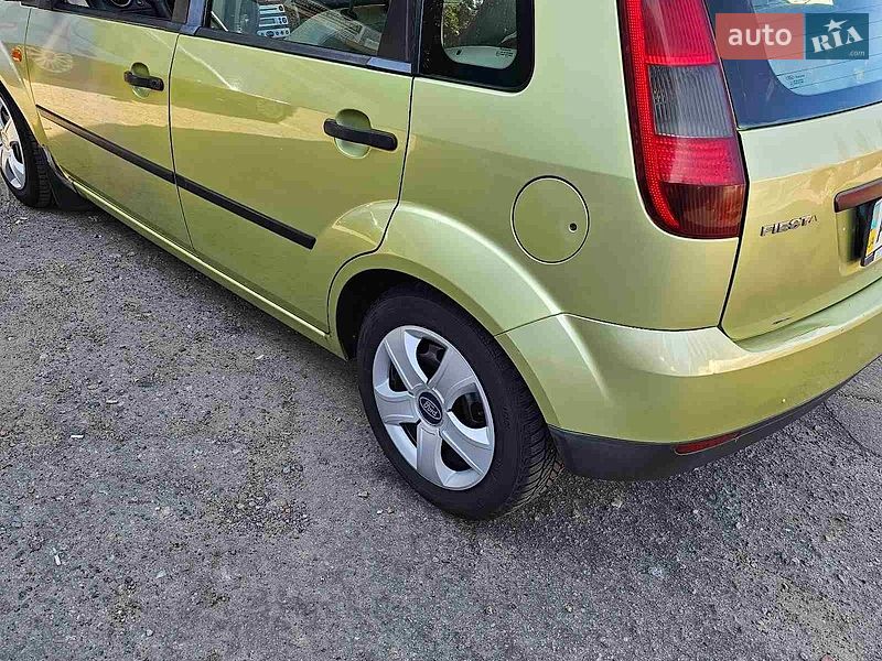 Хэтчбек Ford Fiesta 2005 в Киеве фото 11 Хэтчбек Ford Fiesta 2005 в Киеве