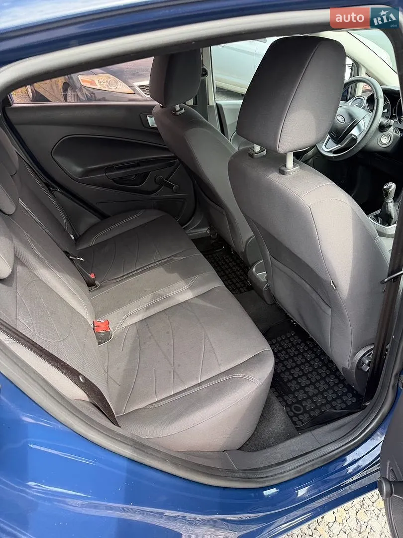 2015 Ford Fiesta - мініатюра 30