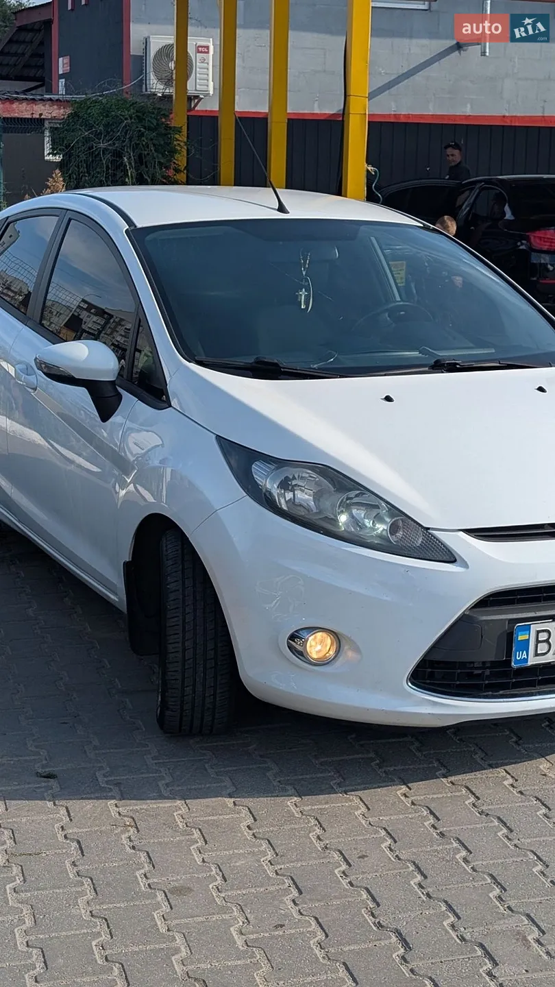 2012 Ford Fiesta - мініатюра 9