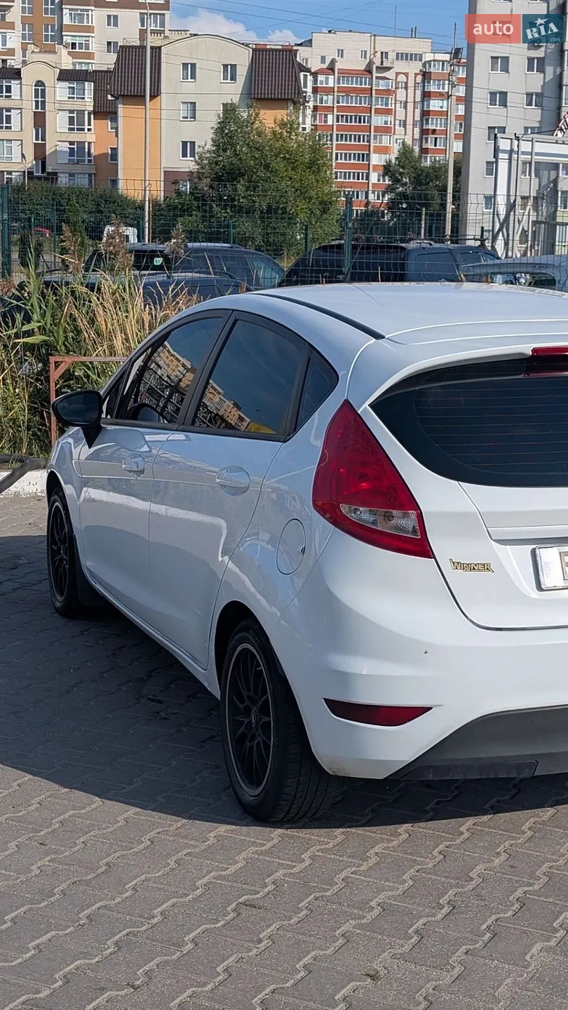 2012 Ford Fiesta - мініатюра 16