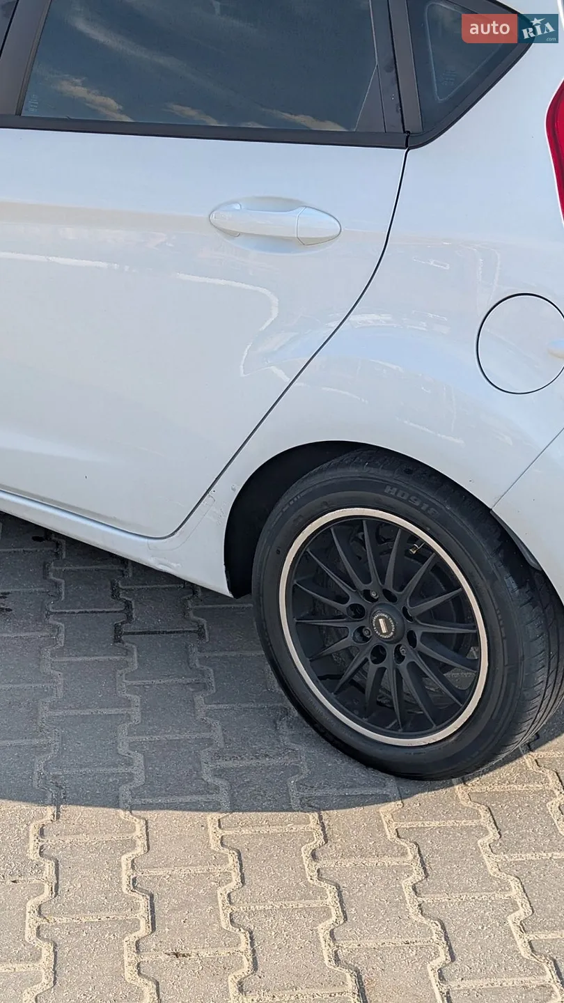 2012 Ford Fiesta - мініатюра 15
