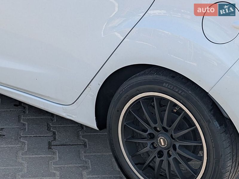 Хетчбек Ford Fiesta 2012 в Хмельницькому
