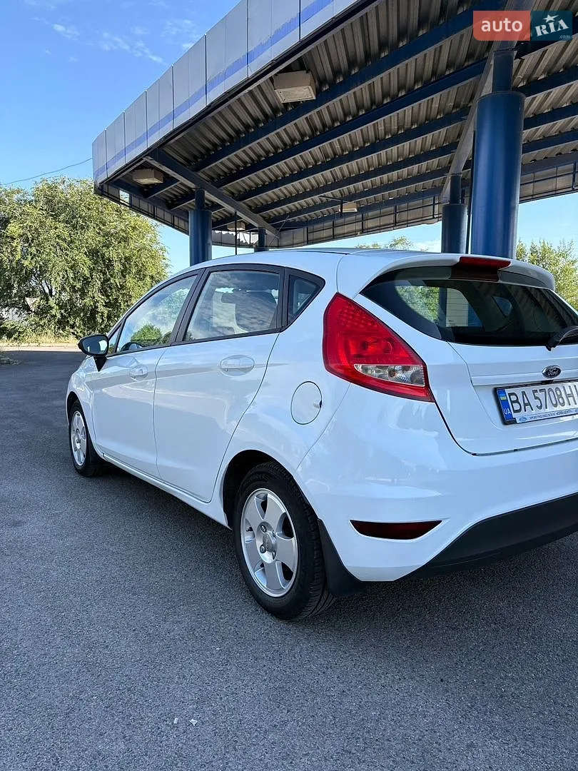 2012 Ford Fiesta - мініатюра 4