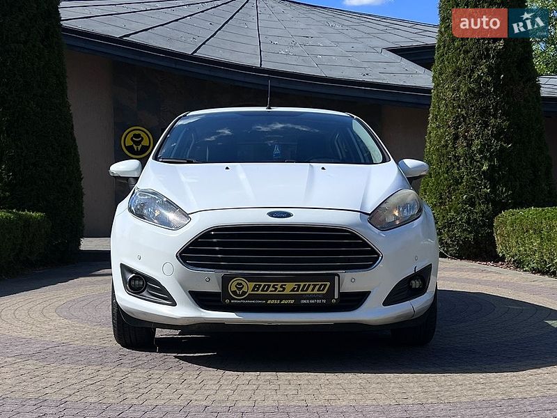 Хетчбек Ford Fiesta 2013 в Львові