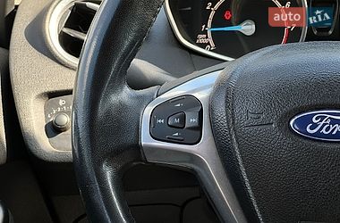 Хетчбек Ford Fiesta 2013 в Львові