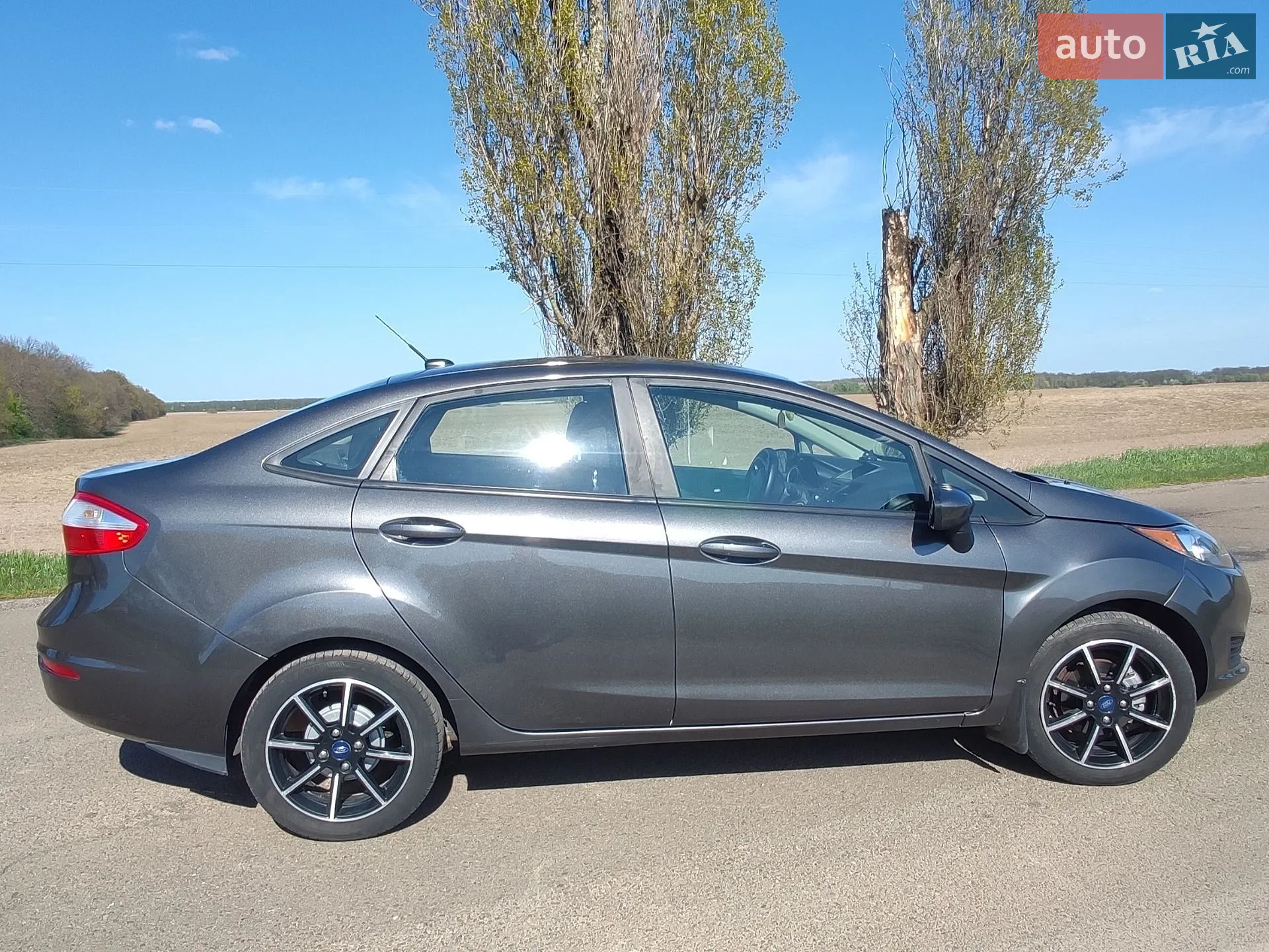 2016 Ford Fiesta - мініатюра 2
