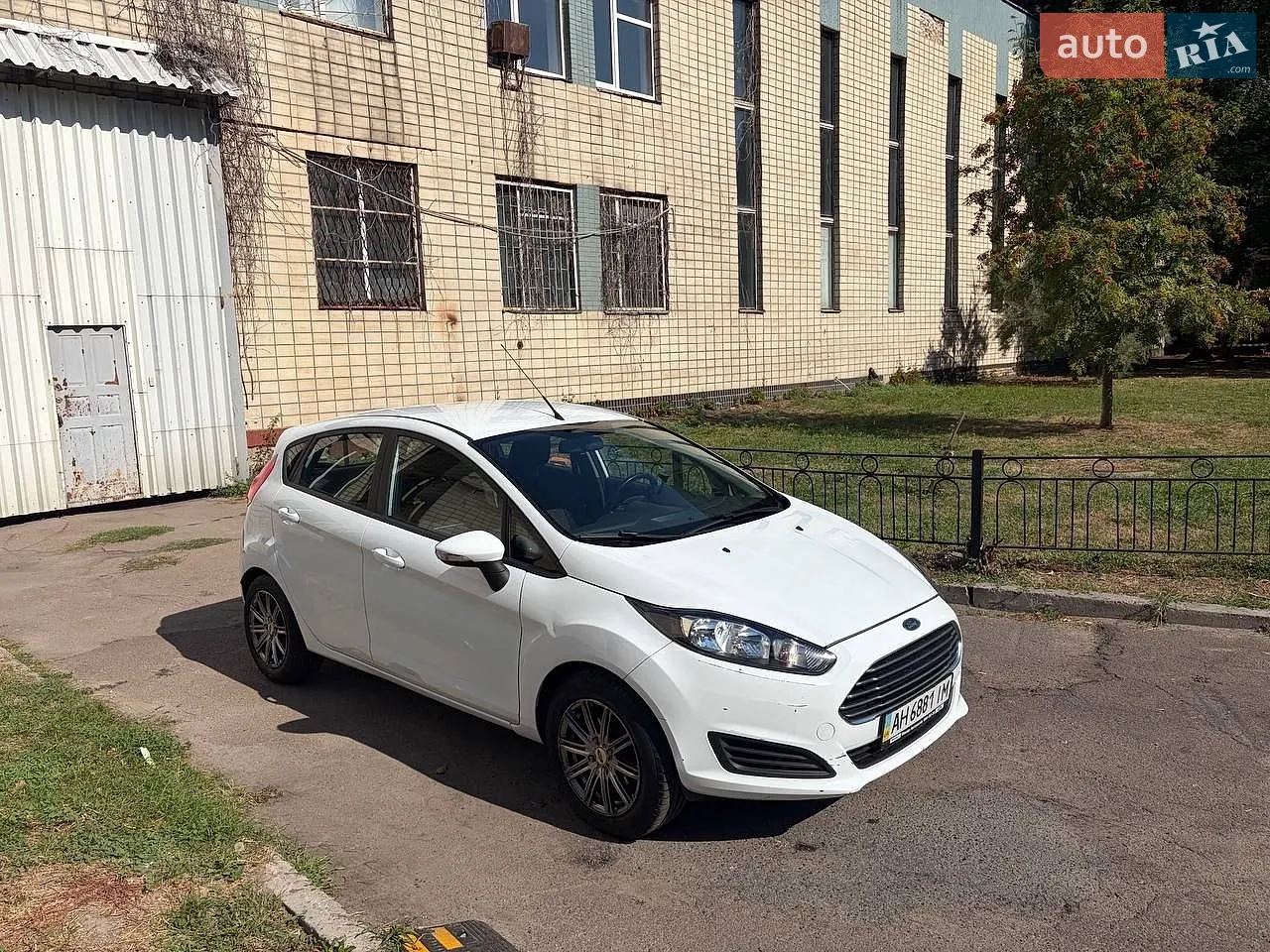 2013 Ford Fiesta - мініатюра 2