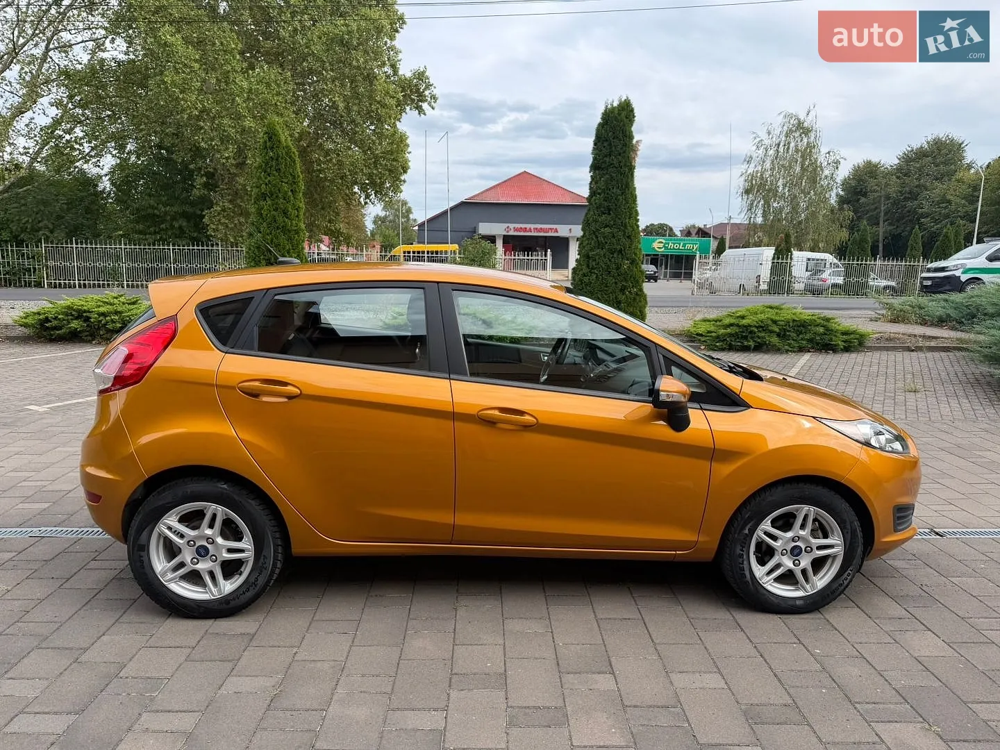2016 Ford Fiesta - мініатюра 8