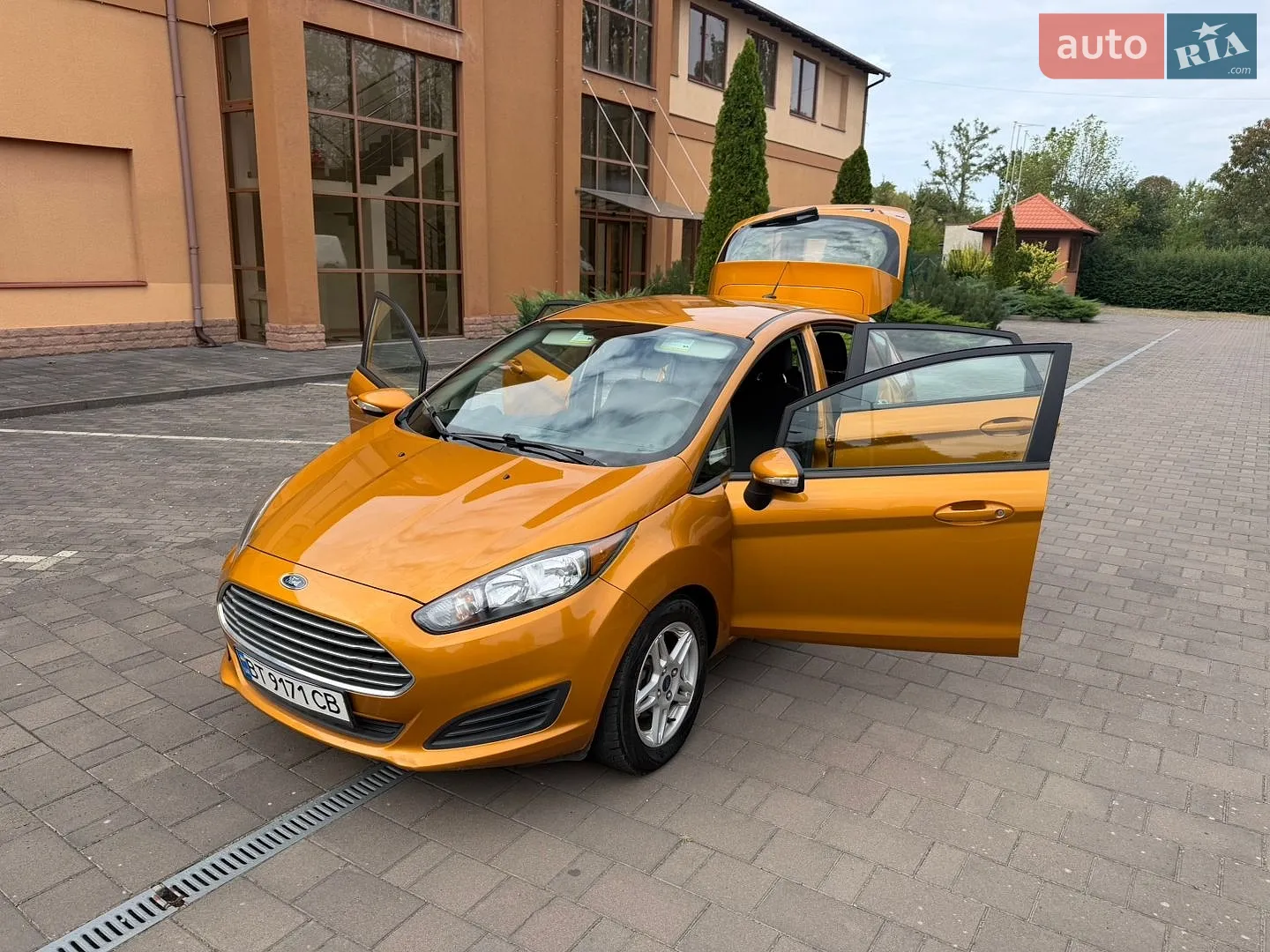 2016 Ford Fiesta - мініатюра 17
