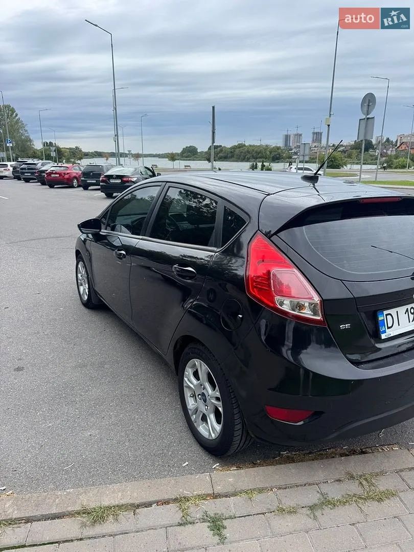 2013 Ford Fiesta - мініатюра 4