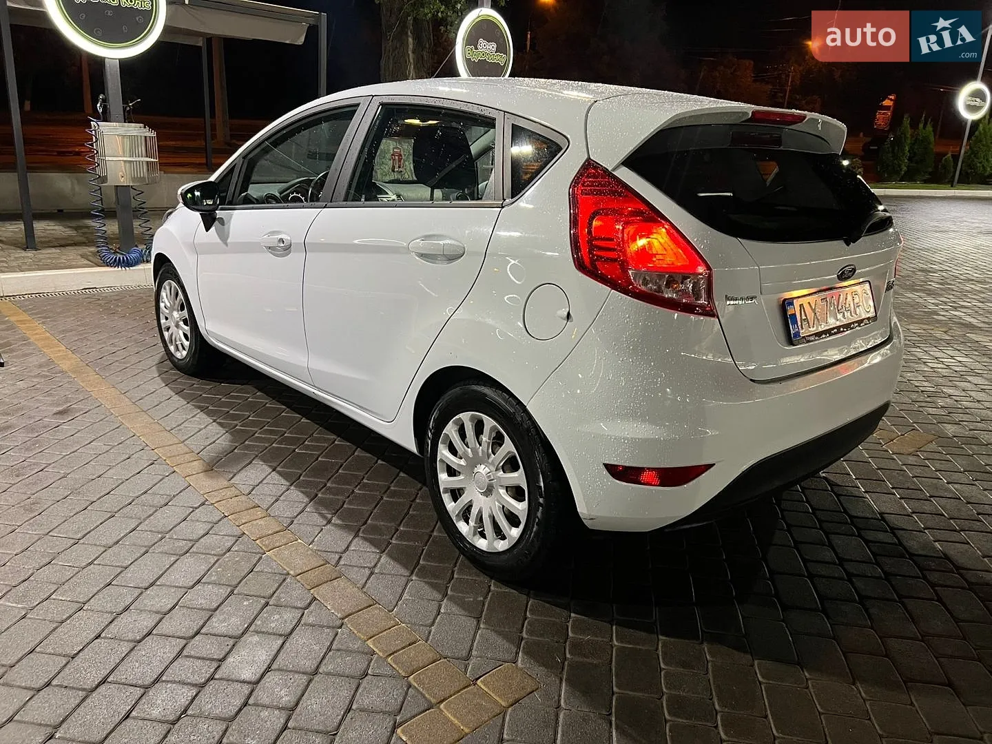 2017 Ford Fiesta - мініатюра 4