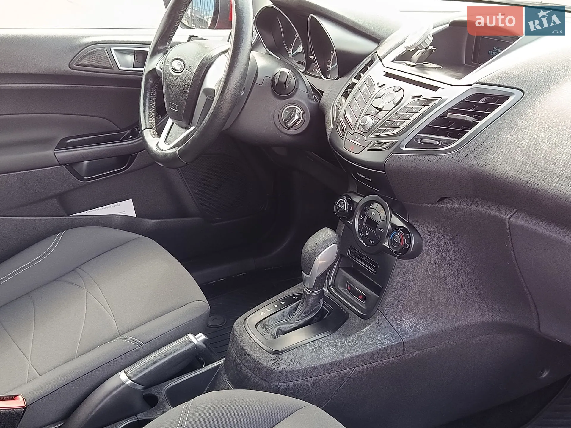 2016 Ford Fiesta - мініатюра 34
