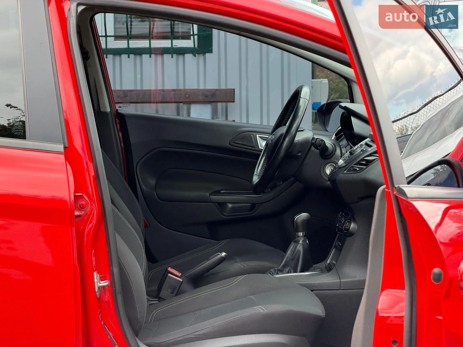 2013 Ford Fiesta - мініатюра 29