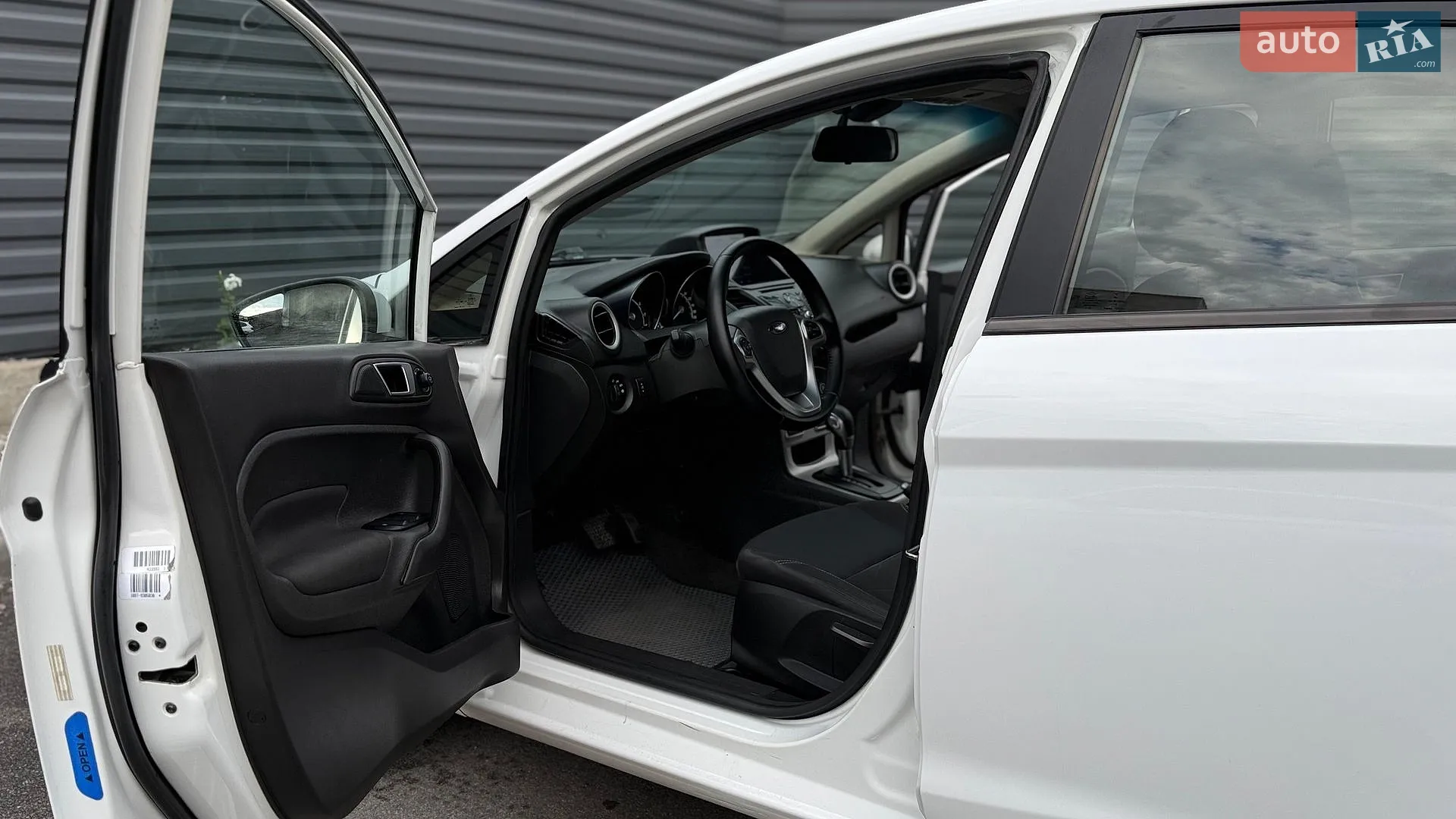 2015 Ford Fiesta - мініатюра 22