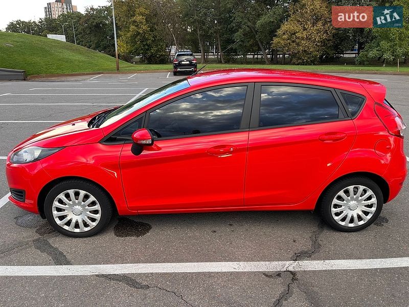 Хэтчбек Ford Fiesta 2014 в Киеве фото 7 Хэтчбек Ford Fiesta 2014 в Киеве