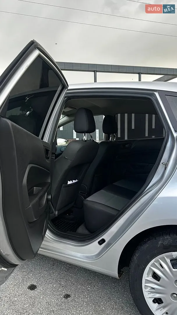 2017 Ford Fiesta - мініатюра 10