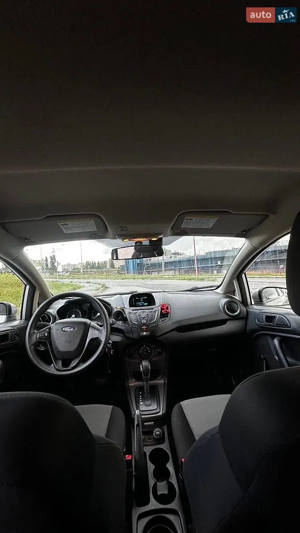 2017 Ford Fiesta - мініатюра 12
