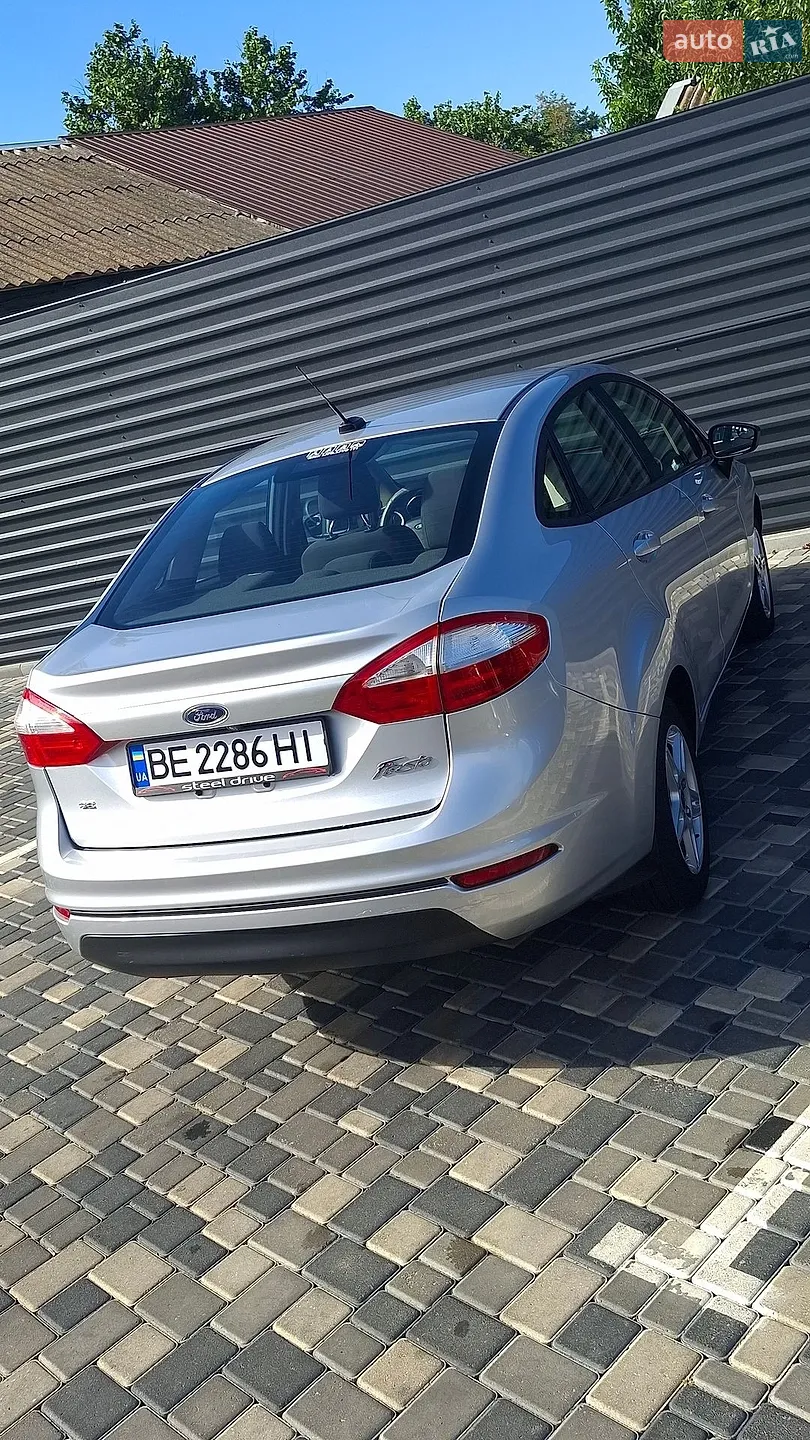2017 Ford Fiesta - мініатюра 8