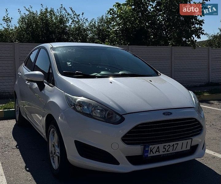 Седан Ford Fiesta 2018 в Киеве