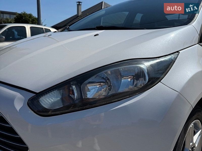 Седан Ford Fiesta 2018 в Киеве