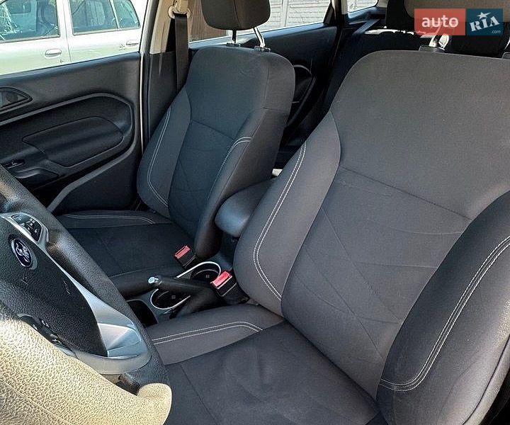 Седан Ford Fiesta 2018 в Киеве