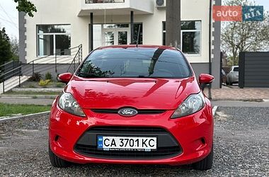 Хэтчбек Ford Fiesta 2011 в Золотоноше