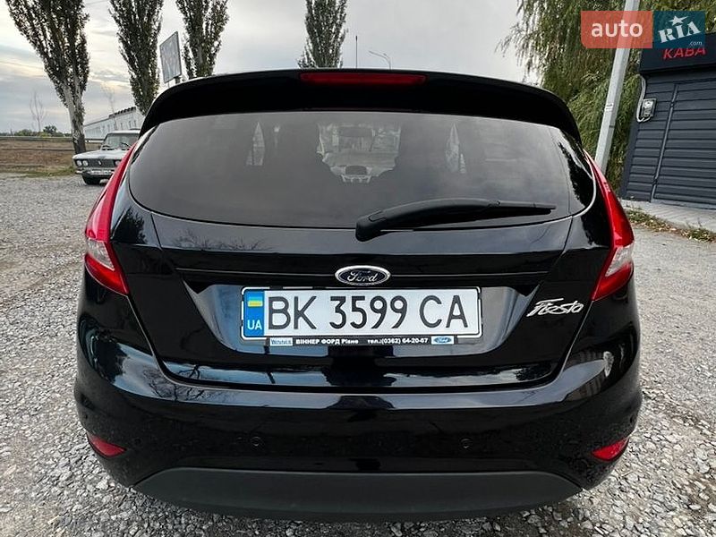 Хетчбек Ford Fiesta 2011 в Рівному